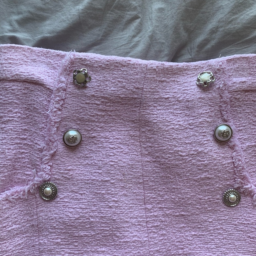 Zara Rare Pink Tweed Shorts with Silver Buttons L - Picture 5 of 11